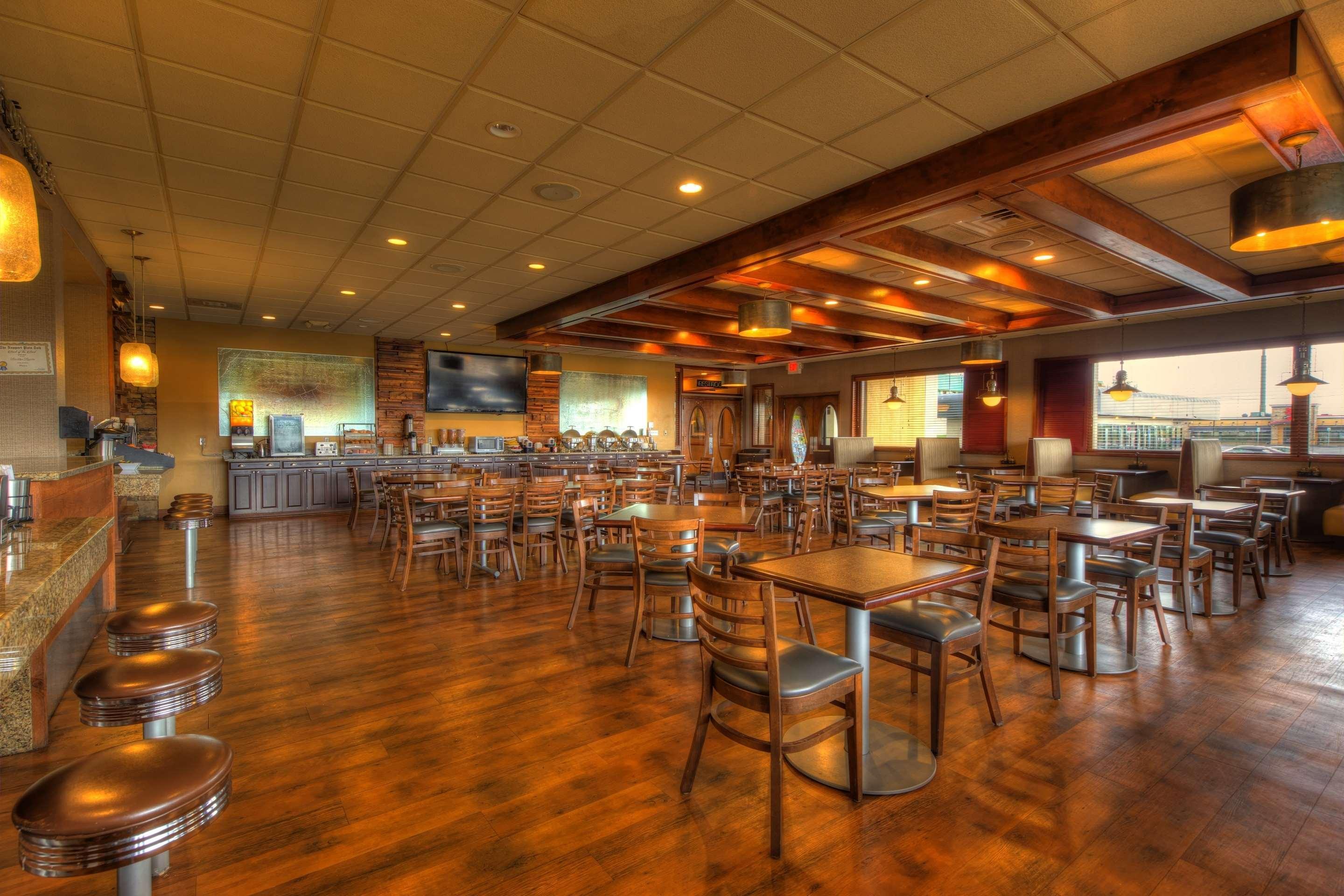 Best Western Newport Inn Exterior foto